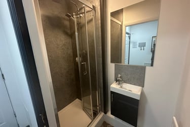 7 bed flat, Schuster Road, Victoria Park, Manchester, M145LX - Image 13